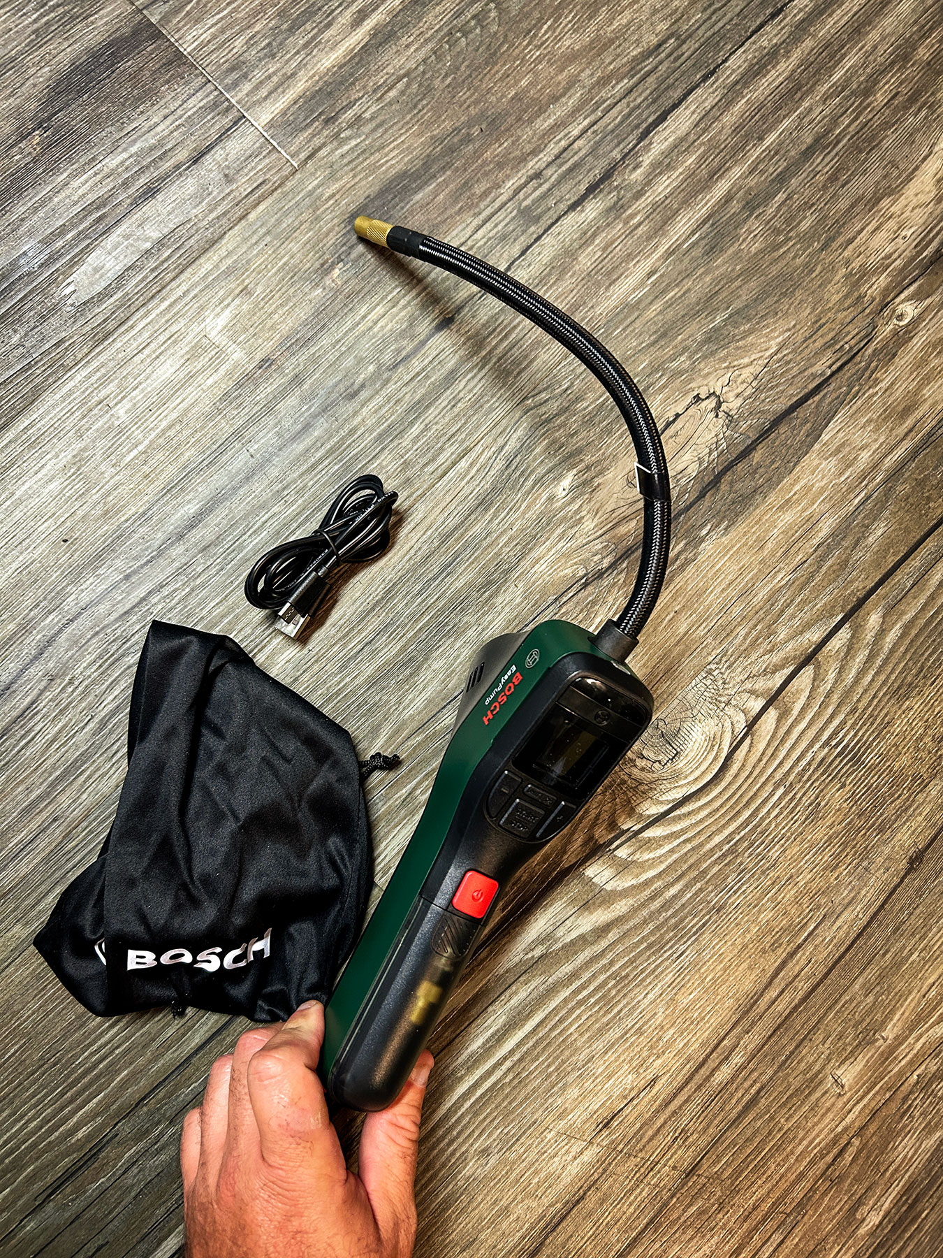 Bosch EasyPump Akku-Druckluftpumpe – Bild 8