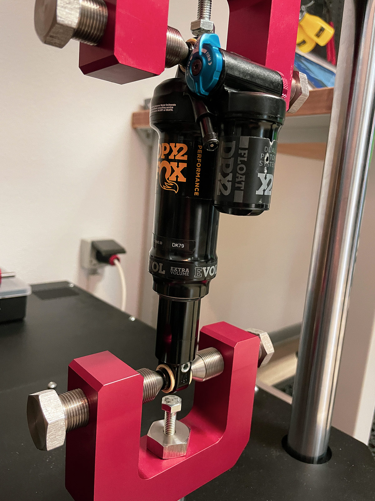 suspensionfactory-laba-daempfer-service